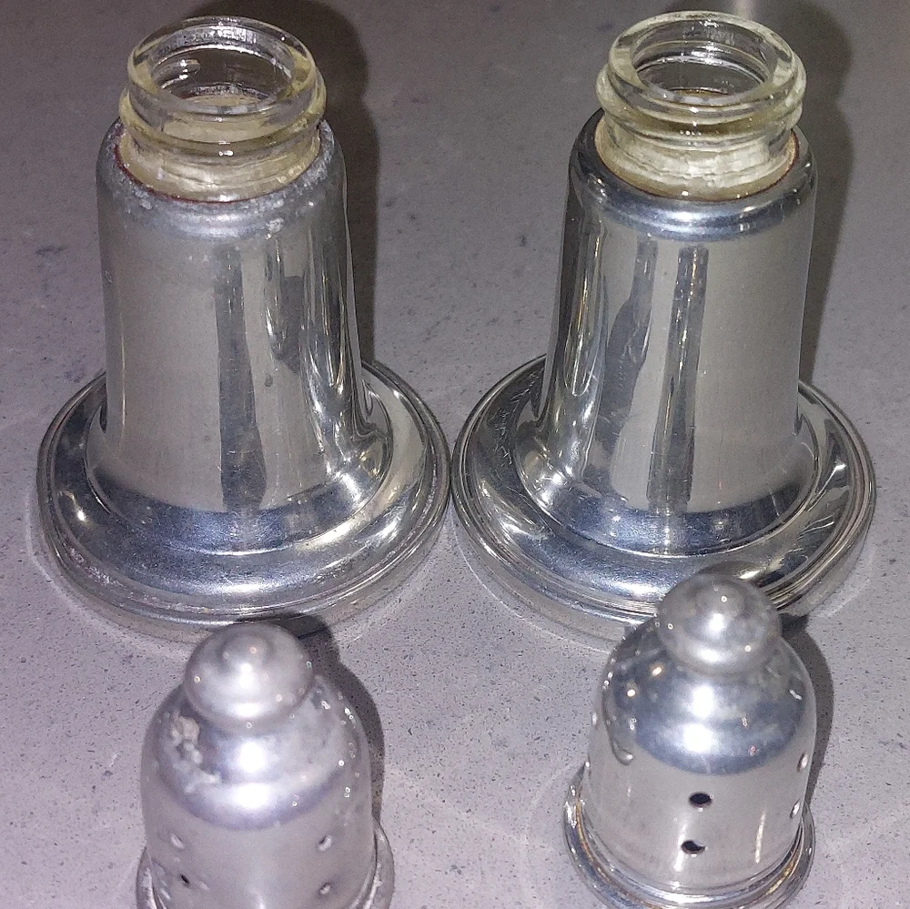 Vintage Empire Pewter Weighter (Set of 2)